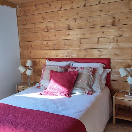 Logement Entre Lac Et Montagnes Thônes Eksteriør bilde
